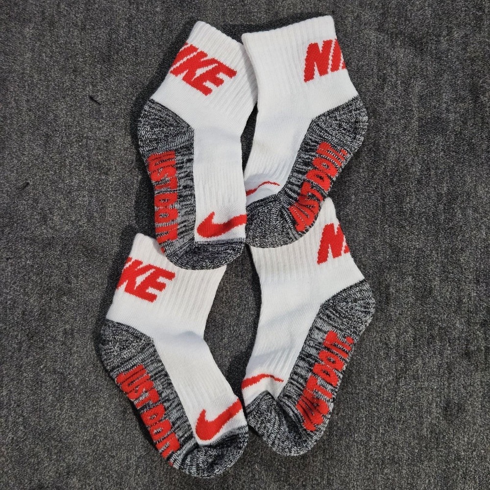 NWOT NIKE (2) Pairs XS Boys Socks Ankle Cushioned School Kids Shoe Size 7C-10C